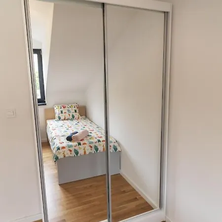 Lorenci With Sea View Apartment Postira