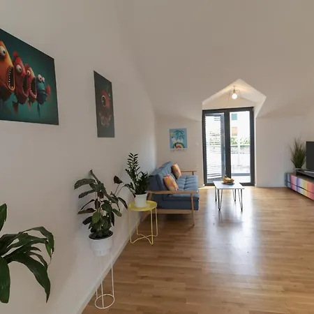 Apartment Lorenci With Sea View